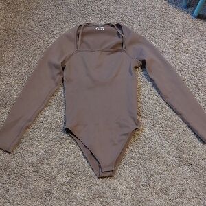 QQQ Brown Long sleeve Bodysuit Size Med Never Worn